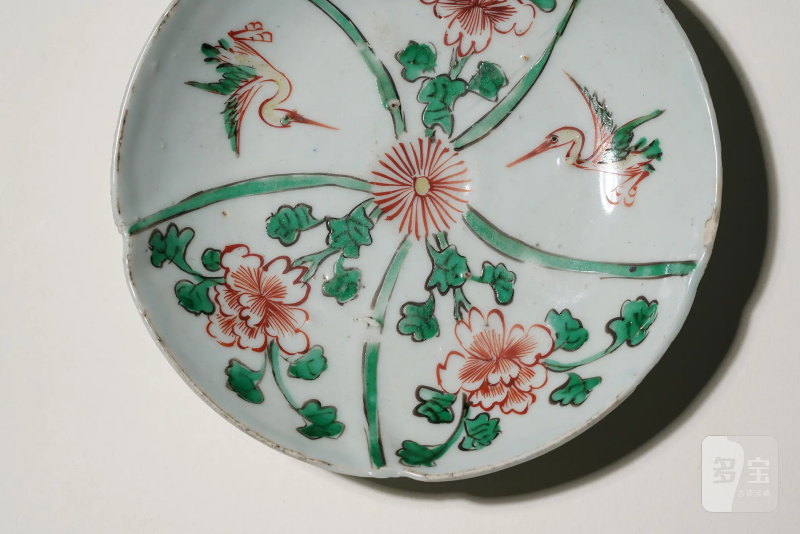 明晚期 景德镇古渡红绿彩花鸟图盘一对 - 图5